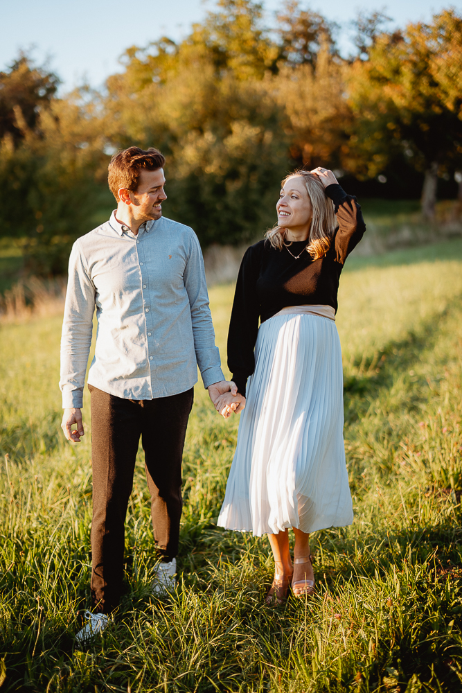 babybauchshooting-schwangerschaftsshooting-schwangerenbilder-familienshooting-fotografie-kirchheimteck-esslingen-goeppingen-nuertingen-stuttgart