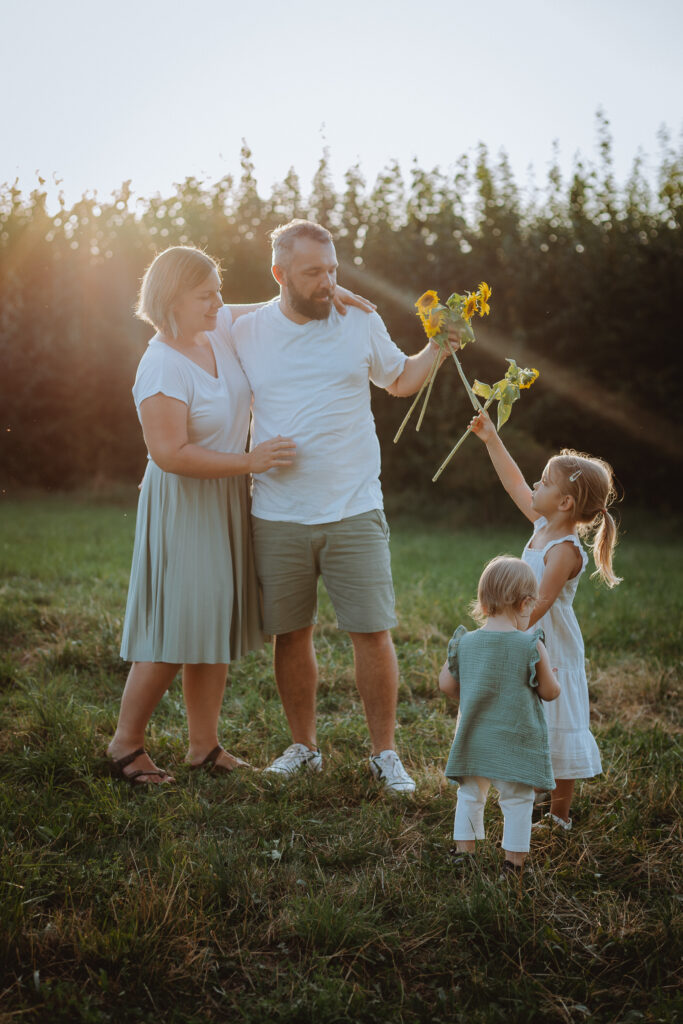 familienshooting-familienzeit-fotografie-kirchheimteck-outdoorshooting-homestory-esslingen-goeppingen-nuertingen-stuttgart