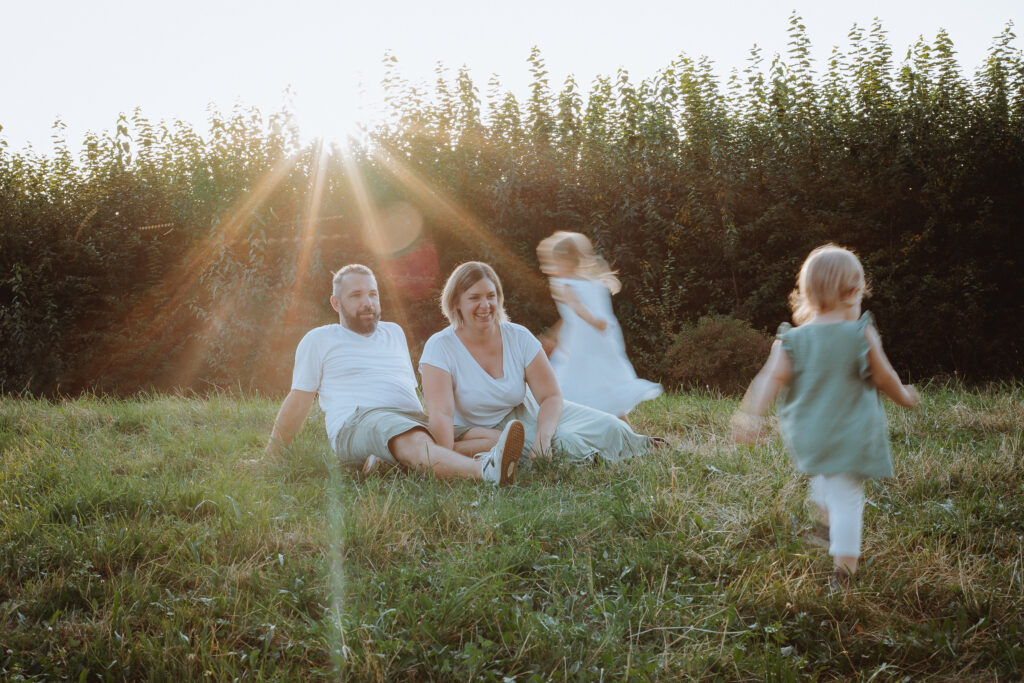 familienshooting-familienzeit-fotografie-kirchheimteck-outdoorshooting-homestory-esslingen-goeppingen-nuertingen-stuttgart