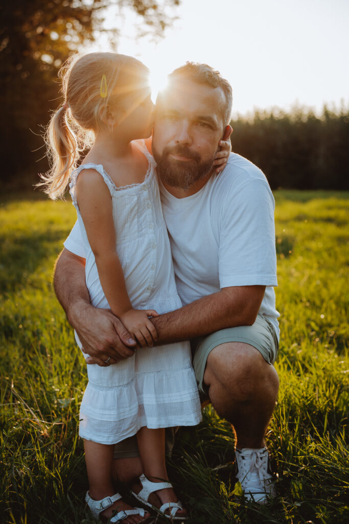 familienshooting-familienzeit-fotografie-kirchheimteck-outdoorshooting-homestory-esslingen-goeppingen-nuertingen-stuttgart